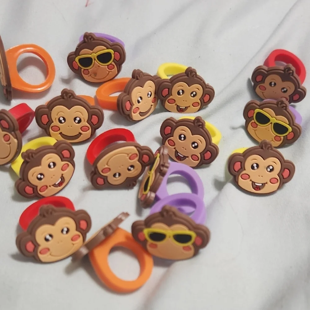 Colorful Party Favor Set with Plush Toys and Accessories Monkeys And Bananas